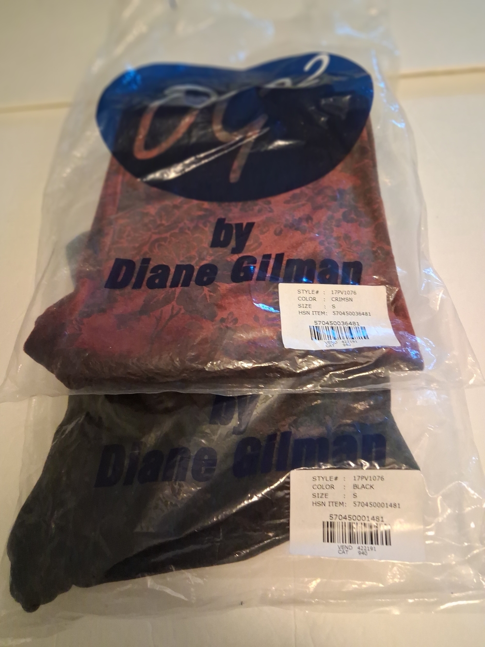 NEW: Diane Gilman Crimson and Black Women’s Leggings.- Pack of 2